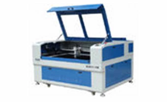 1390 6040 Plywood Plastic Co2 Laser Cutting Engraving Machine 3 Years Warranty