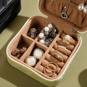 WEIMEI PU Leather Small Jewelry Box Travel Portable Mini Jewellery Case for Gifts Ring Earring Necklace Storage Organizer